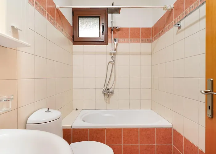 Althea Golden Apartman