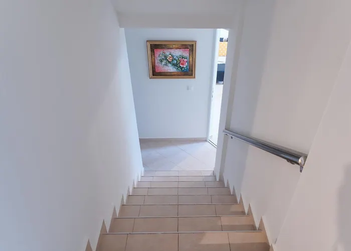 Althea Golden * Potamia